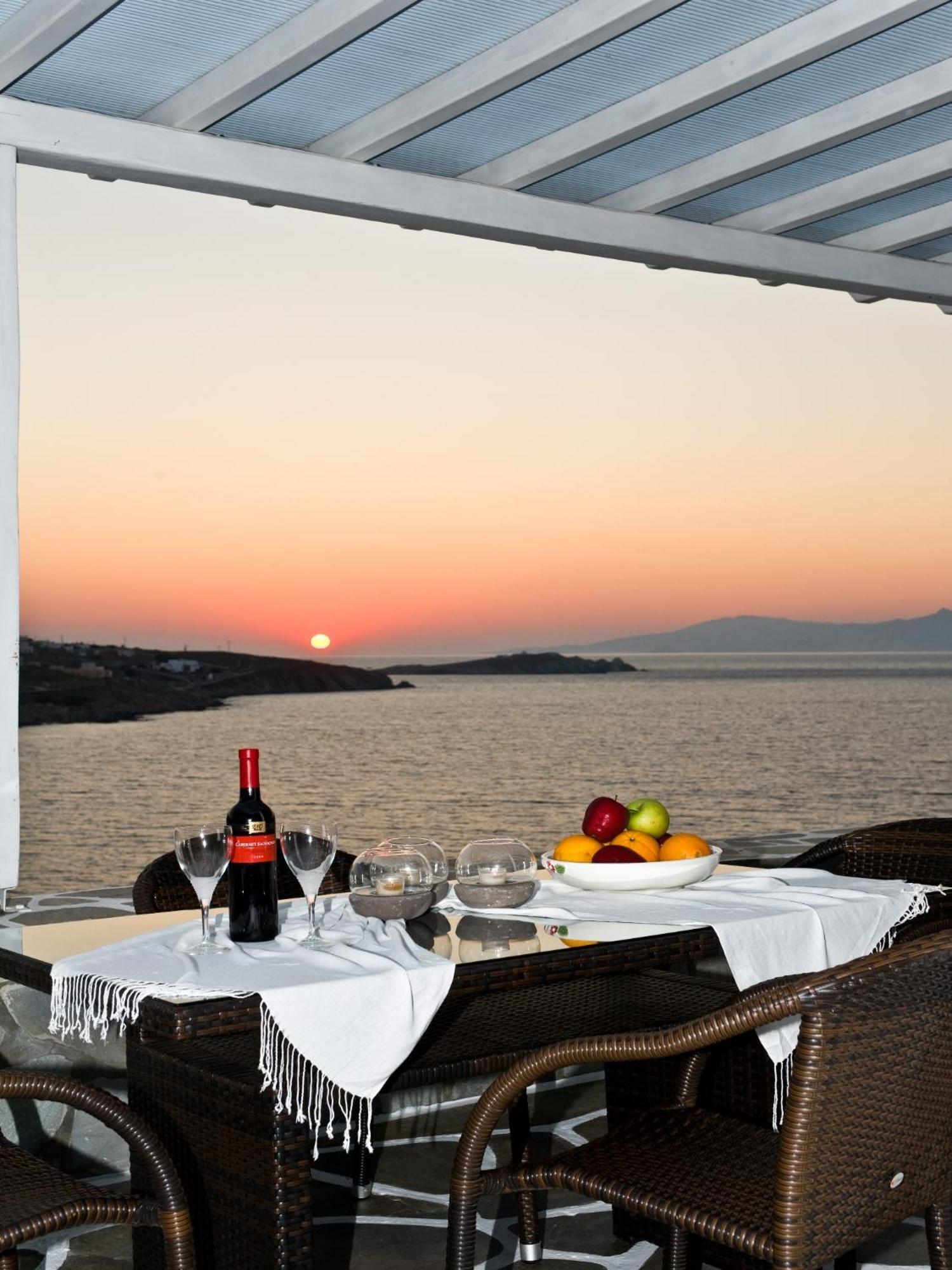 Vana Holidays Ornos  Exterior foto